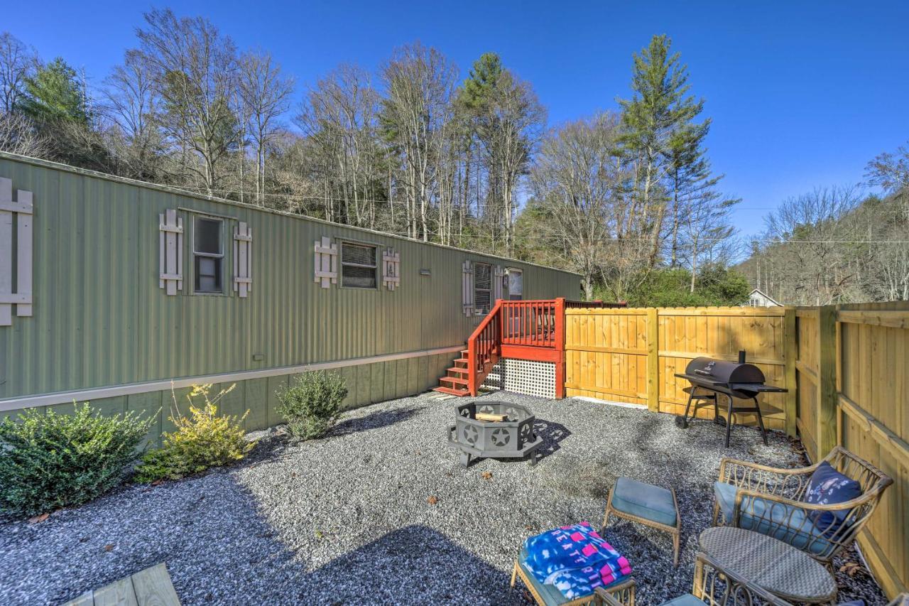 Whittier Smoky Mountain Vacation Rental With Hot Tub And Kayaks מראה חיצוני תמונה